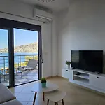 Sea View In 223 *